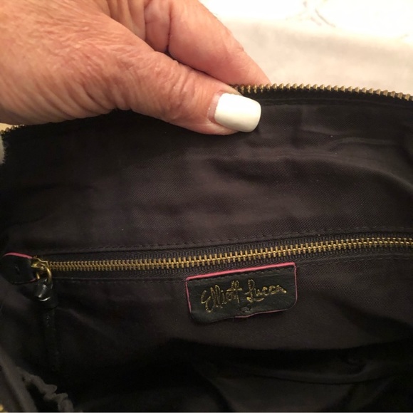 Elliott Lucca black leather Satchel (cross body bag) - Picture 11 of 17